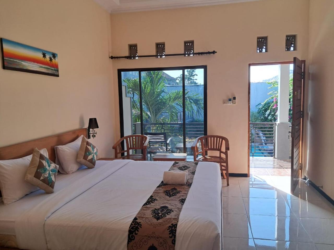 Avana Hotel & Dive Center Pemuteran Экстерьер фото