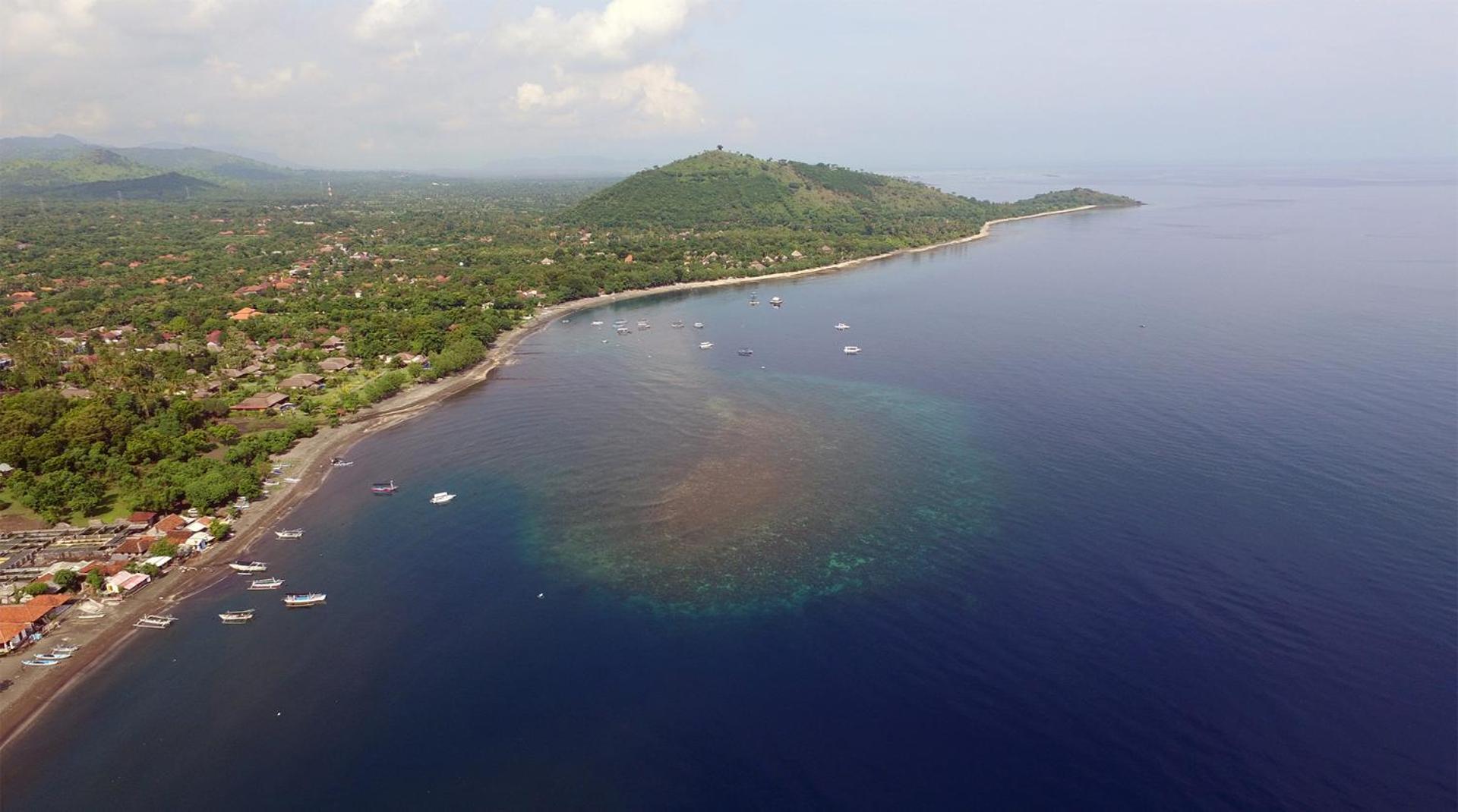 Avana Hotel & Dive Center Pemuteran Экстерьер фото